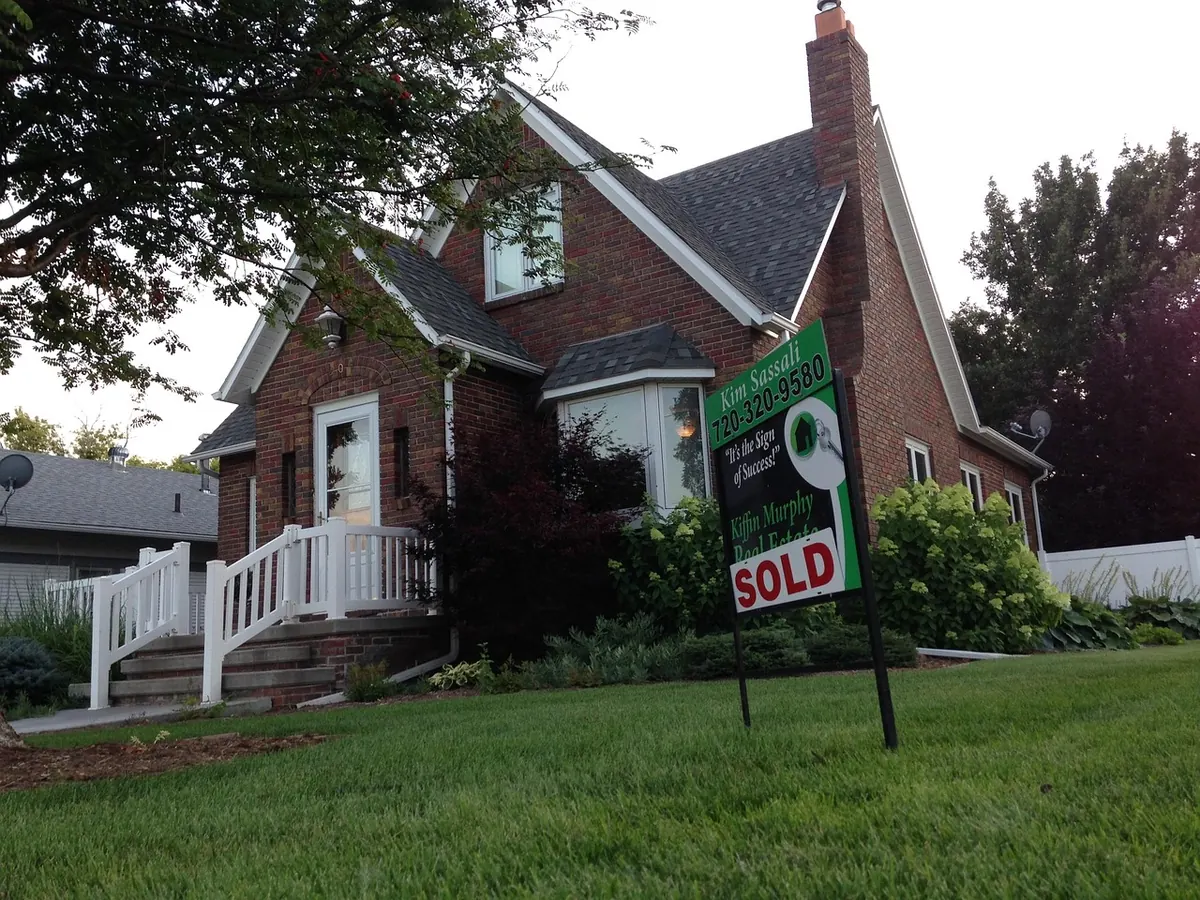 How to Price Your Home to Sell: A Step-by-Step Guide for Sellers